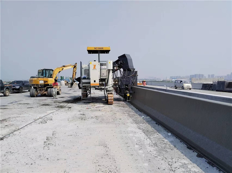 NC1800R-Guangzhou Zhongshan anti-collision guardrail